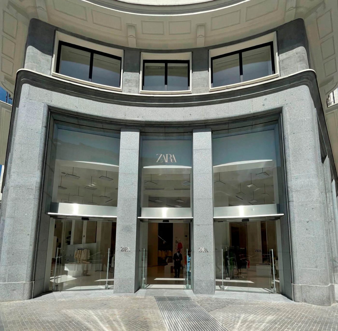 Zara Plaza España Alumatic Norte